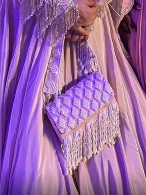 ❤️ Cream and Pink handbeaded handbag